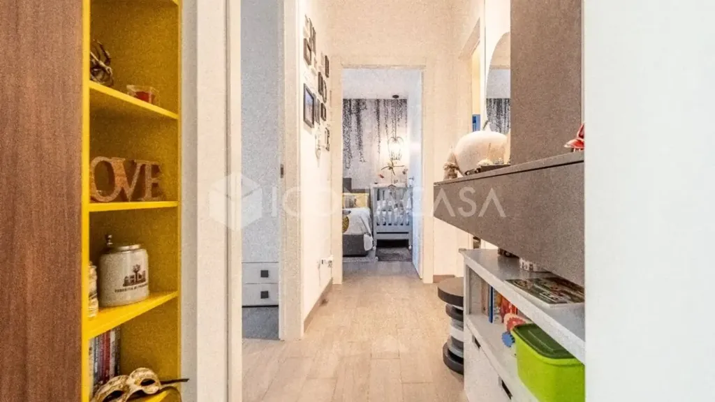 Hallway - Triplex with Large Terrace in Ciampino