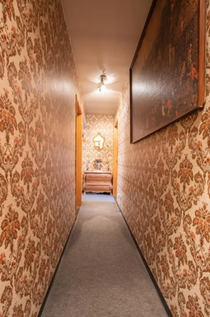 Hallway - Commercial House with Garden in Herent
