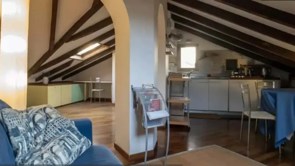 Elutuba - Mansarded Studio with City View in Milan