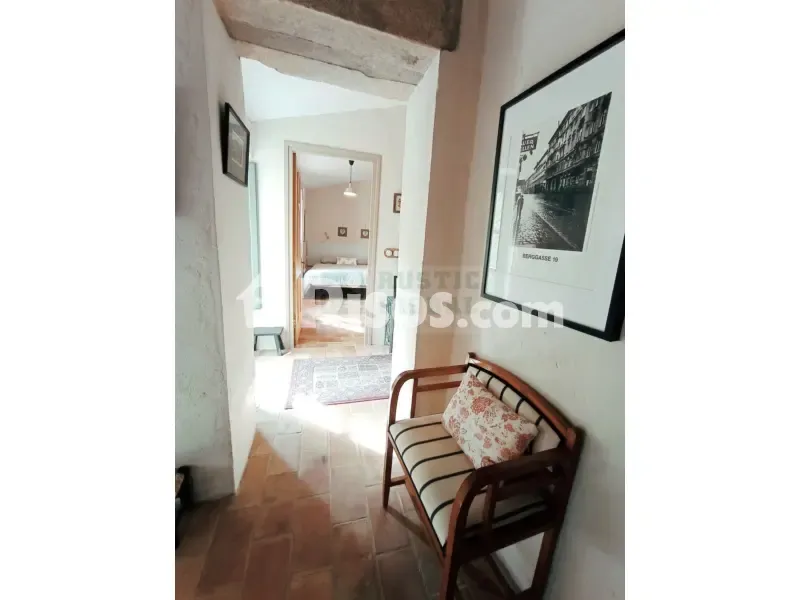 Esik - Rustic House with Patio near Ventalló