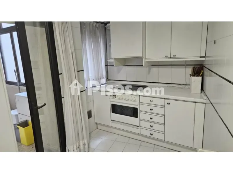 Cucina - Flat with Balcony in Salamanca, Madrid