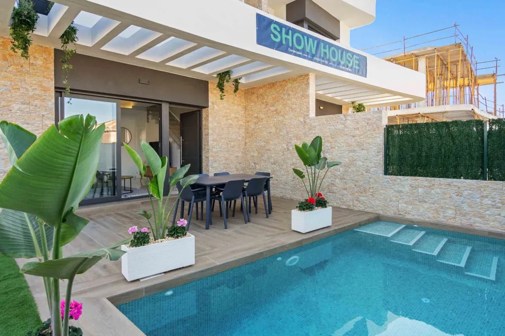 pool_area