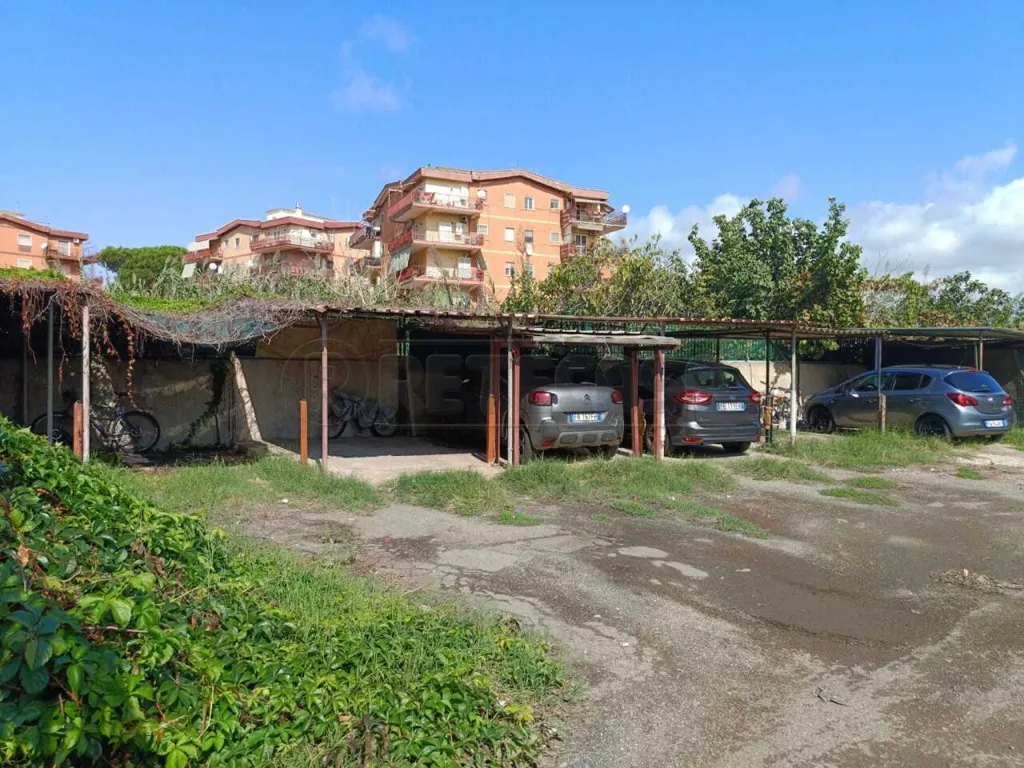 Extérieur - Rear-Facing Apartment with Terrace in Ladispoli