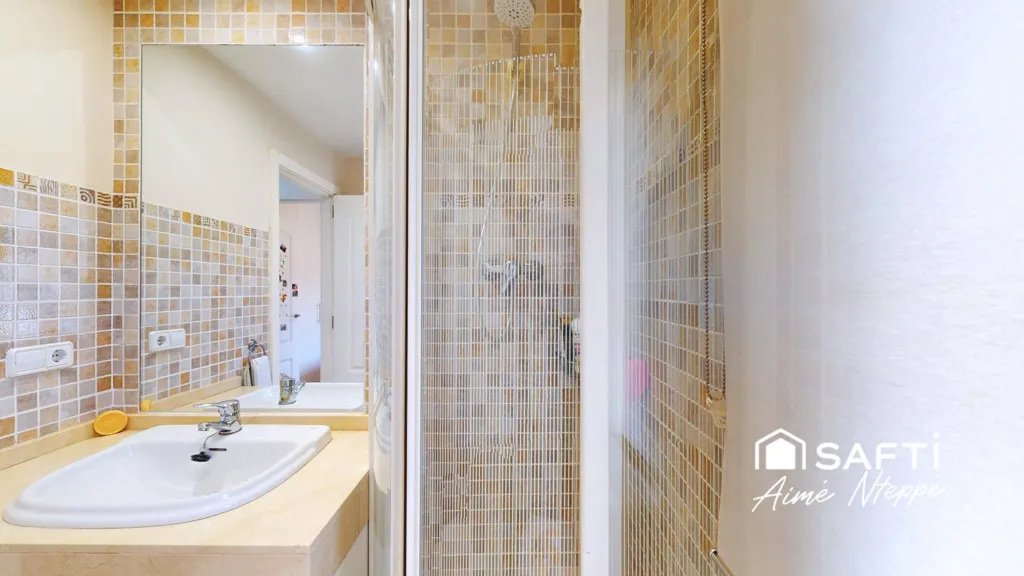 Salles de bain - Luxury Villa with Pool in Golf District, Girona