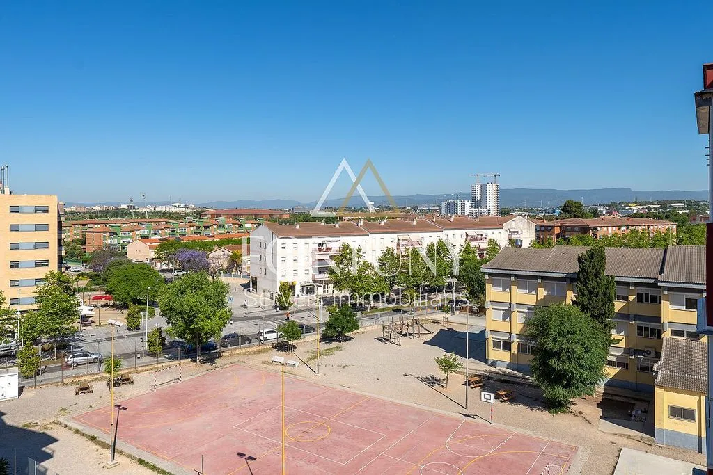 Rõdu - Apartment with Balcony in La Granja, Tarragona
