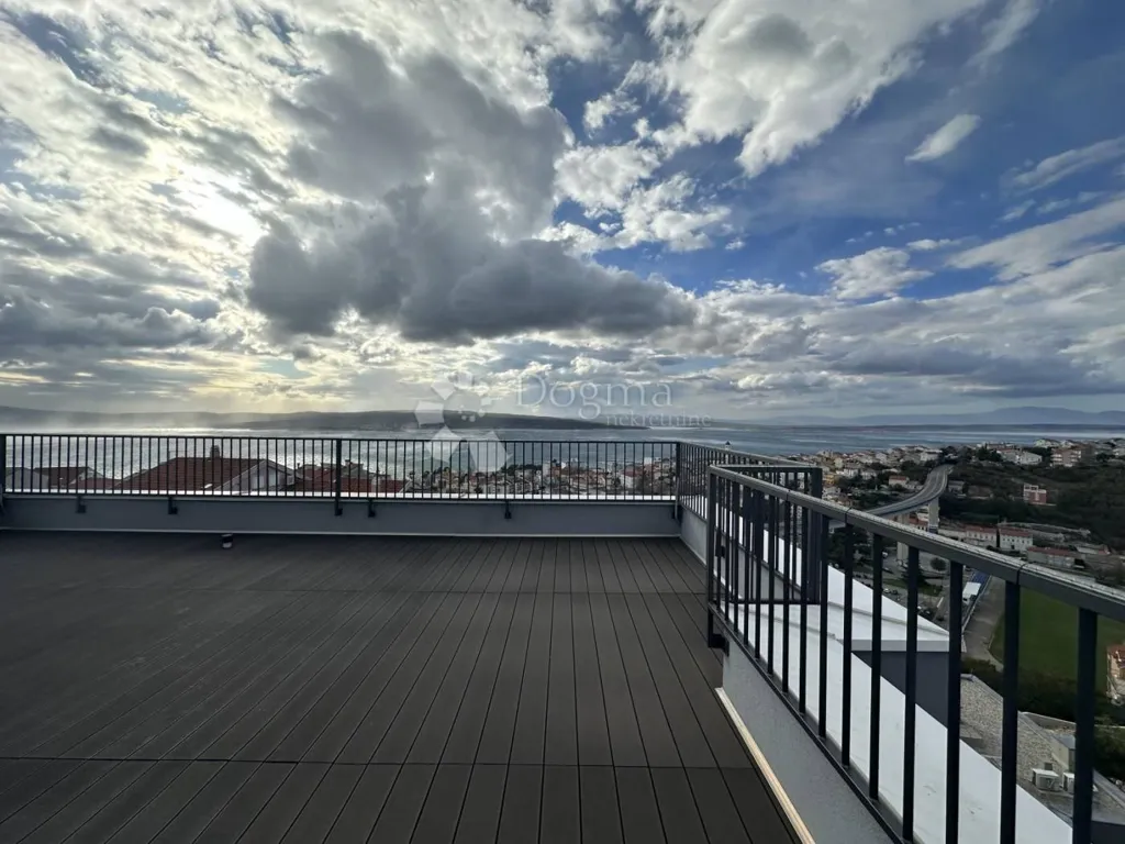 Balcone - Penthouse with Rooftop Terrace in Crikvenica Centre