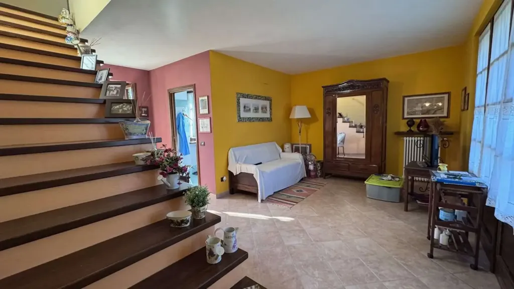 Pièces - Rustic-Style House with Large Garden in Oviglio