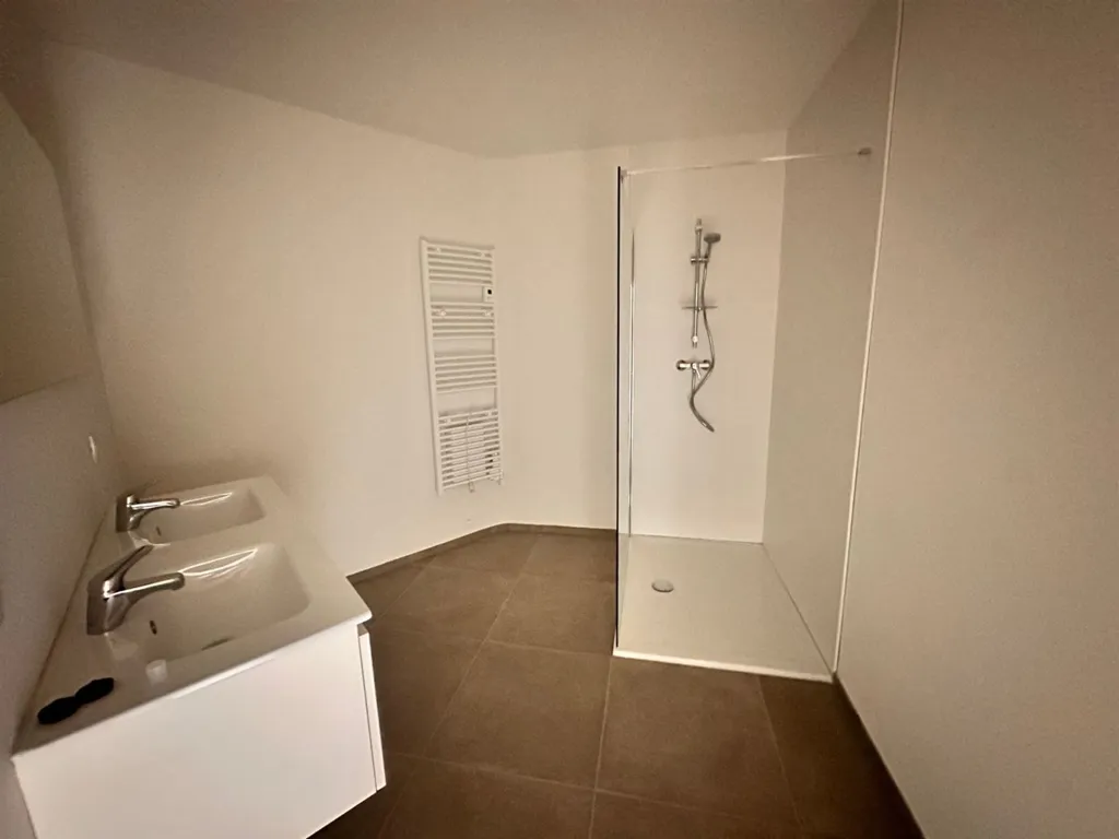 Appartement 2 chambres à Fontaine-L'Evêque