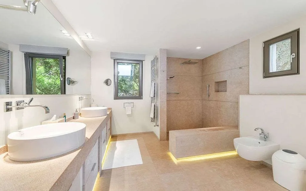 Vannitoad - Chalet with Pool and Sea Views in Santa Ponça