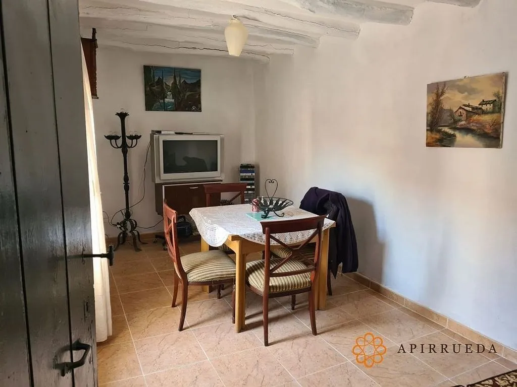 Salle à manger - Amueblada Corner House in Escatrón