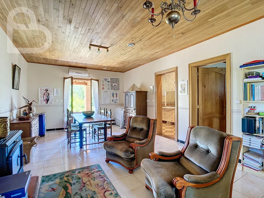 Soggiorno - Spacious Villa with Equestrian Potential in Gourdon