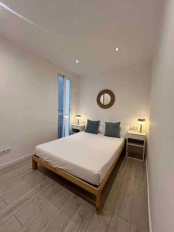 Bedrooms - Modern Flat with Air Conditioning in Eixample