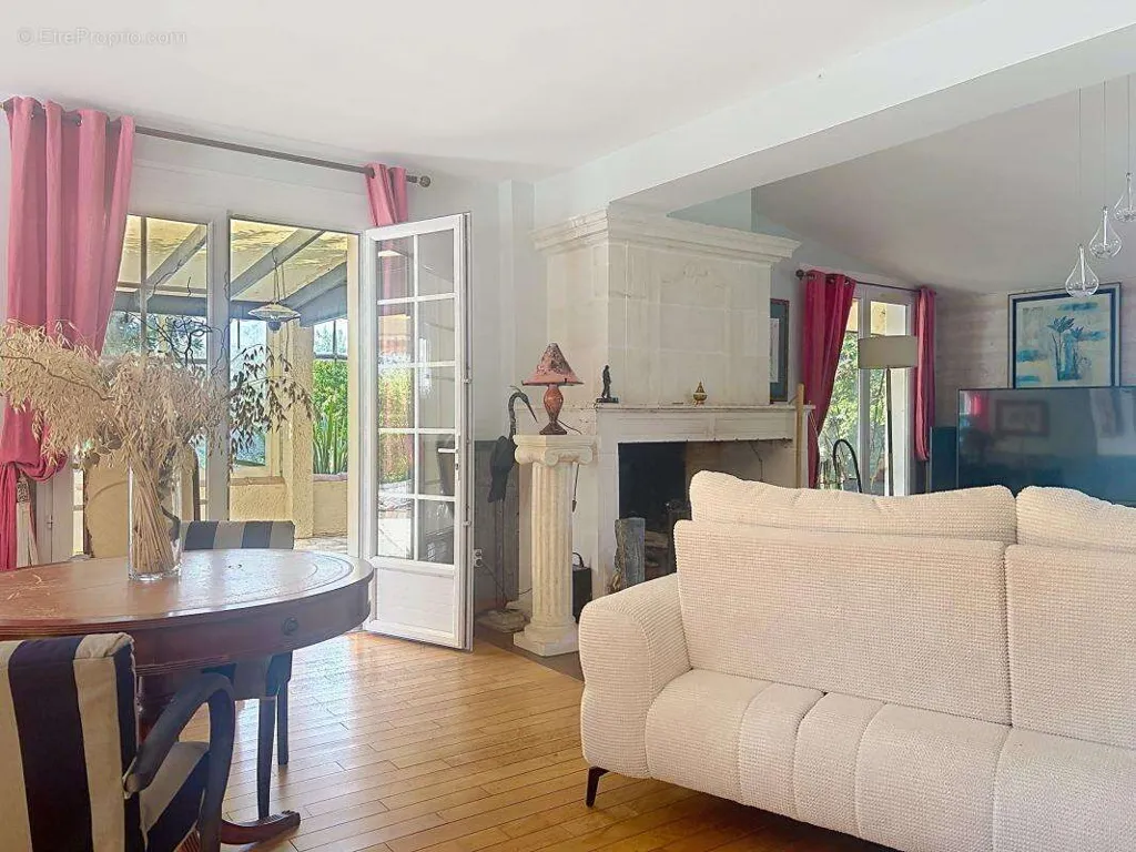 Maison 5 pièces à Yves