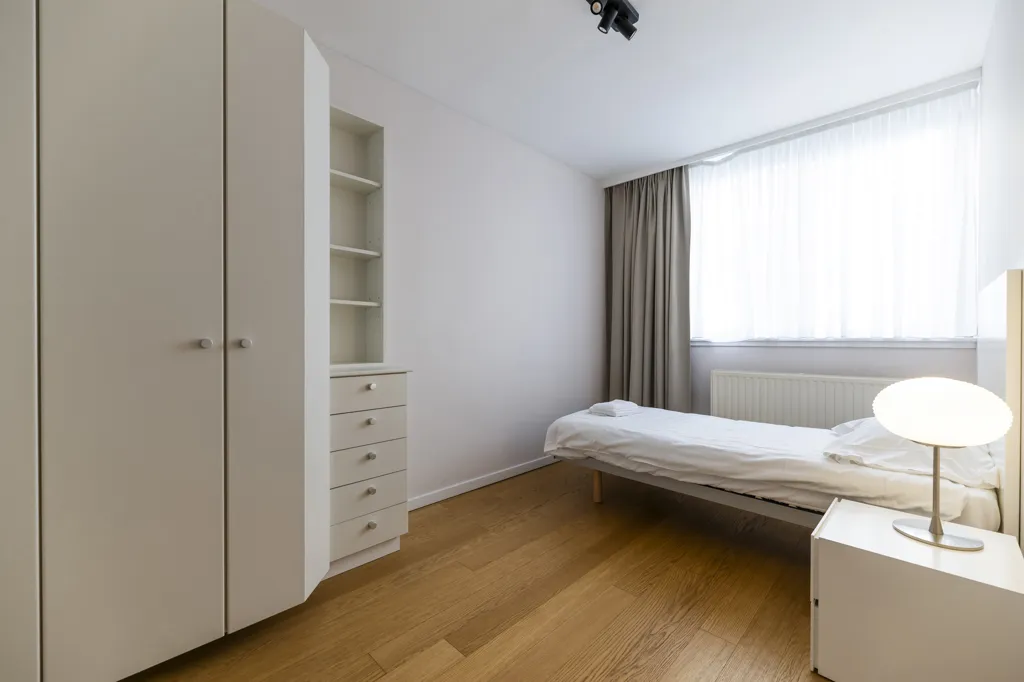 Chambres - Appartement 3 Chambres avec Terrasse à Ixelles