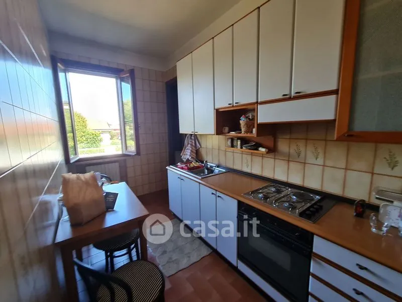 Köök - Villa with Private Garden in Marcaria