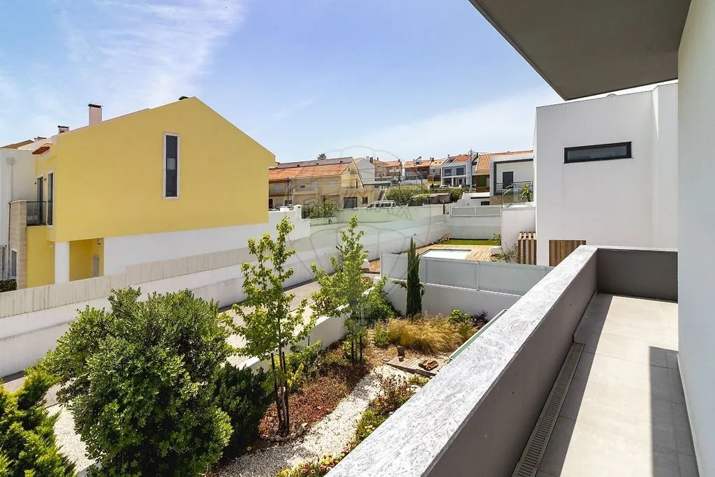 Balcon - Luxury Villa in Ramada e Caneças, Portugal