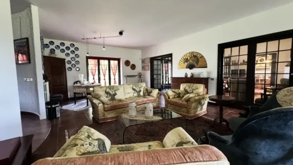 Soggiorno - Villa with Vineyard Garden in Rivanazzano