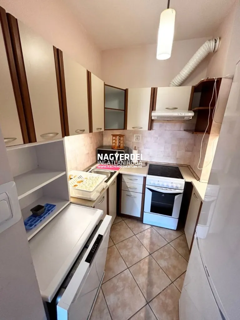 Kitchen - Renovated Apartment with Balcony in Debrecen