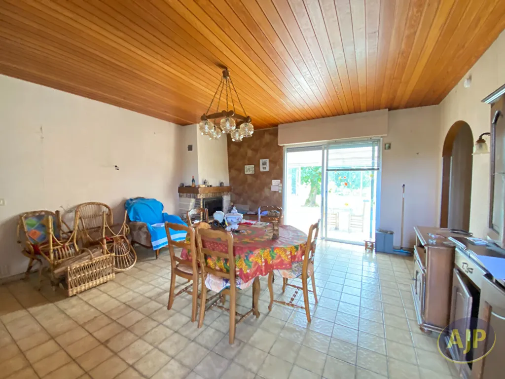 Salle à manger - Maison avec Dépendance et Atelier à Lège
