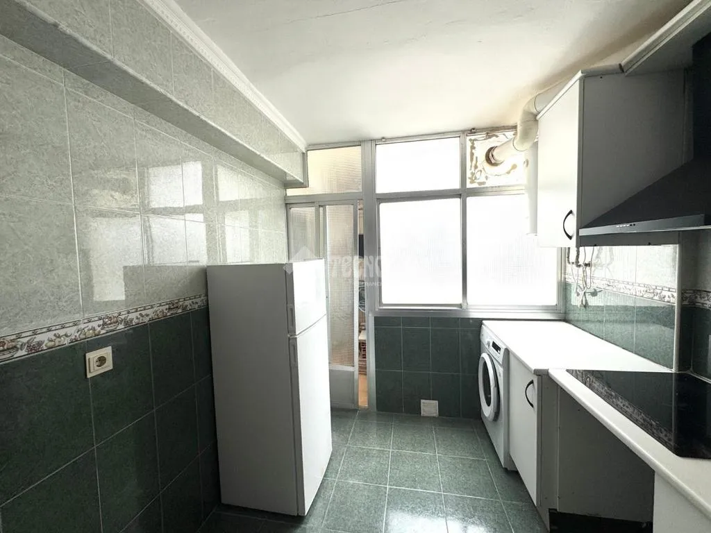 Köök - Apartment with Balcony in Almería