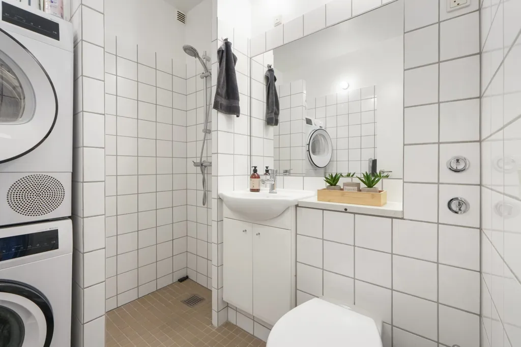 Bagni - Three-Bedroom Flat in Stumpedal