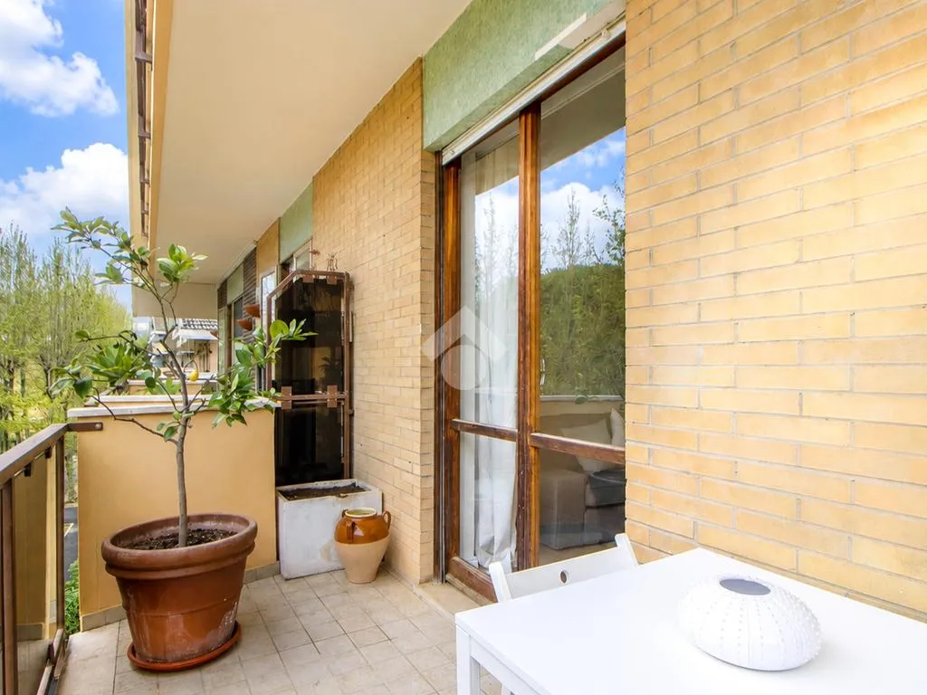 Balcon - Seafront Duplex with Garage in Francavilla al Mare