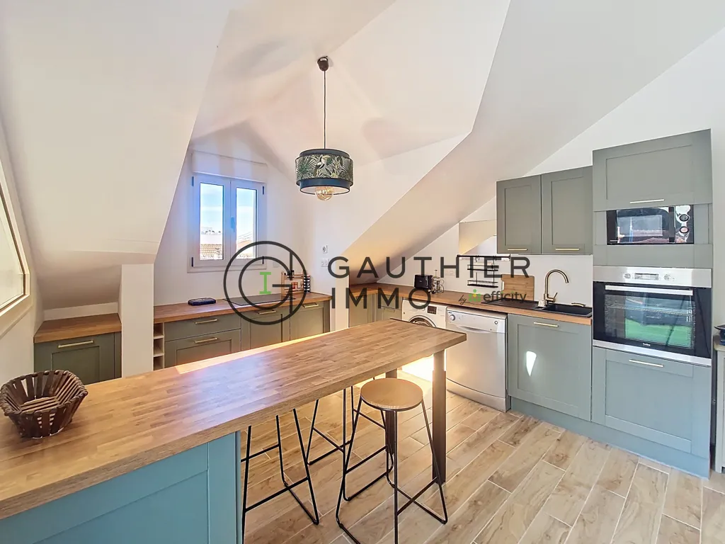 Kitchen - 1930s Apartment with Terrace in Arcachon Centre