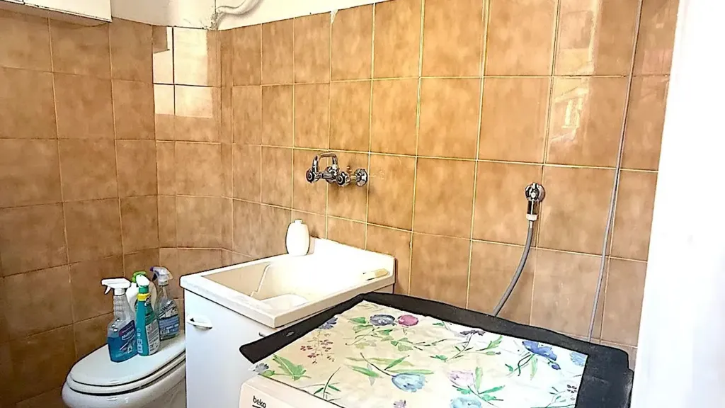 Salles de bain - Modernised Apartment with Balcony in Cagliari