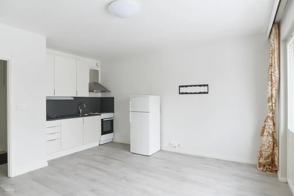 Cuisine - Bright Studio with Balcony in Turku Centre