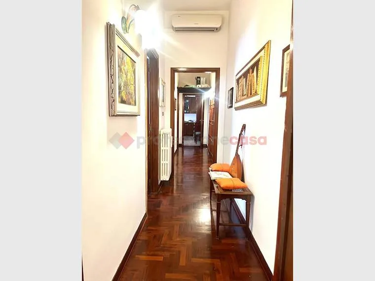 Hallway - Apartment with Balcony in Central Lecce