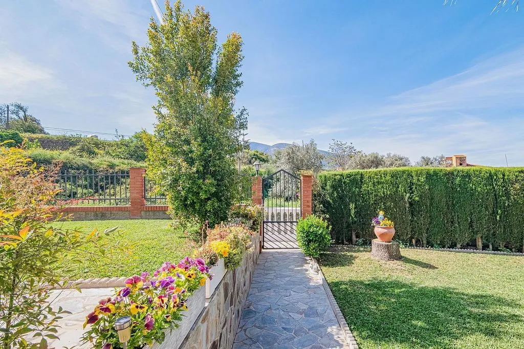 Jardin - Chalet with Pool and Terrace in Órgiva