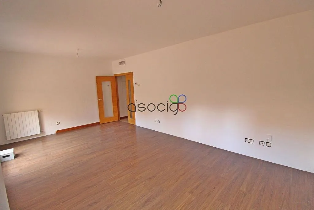 Toad - Apartment with Terrace in Yebes