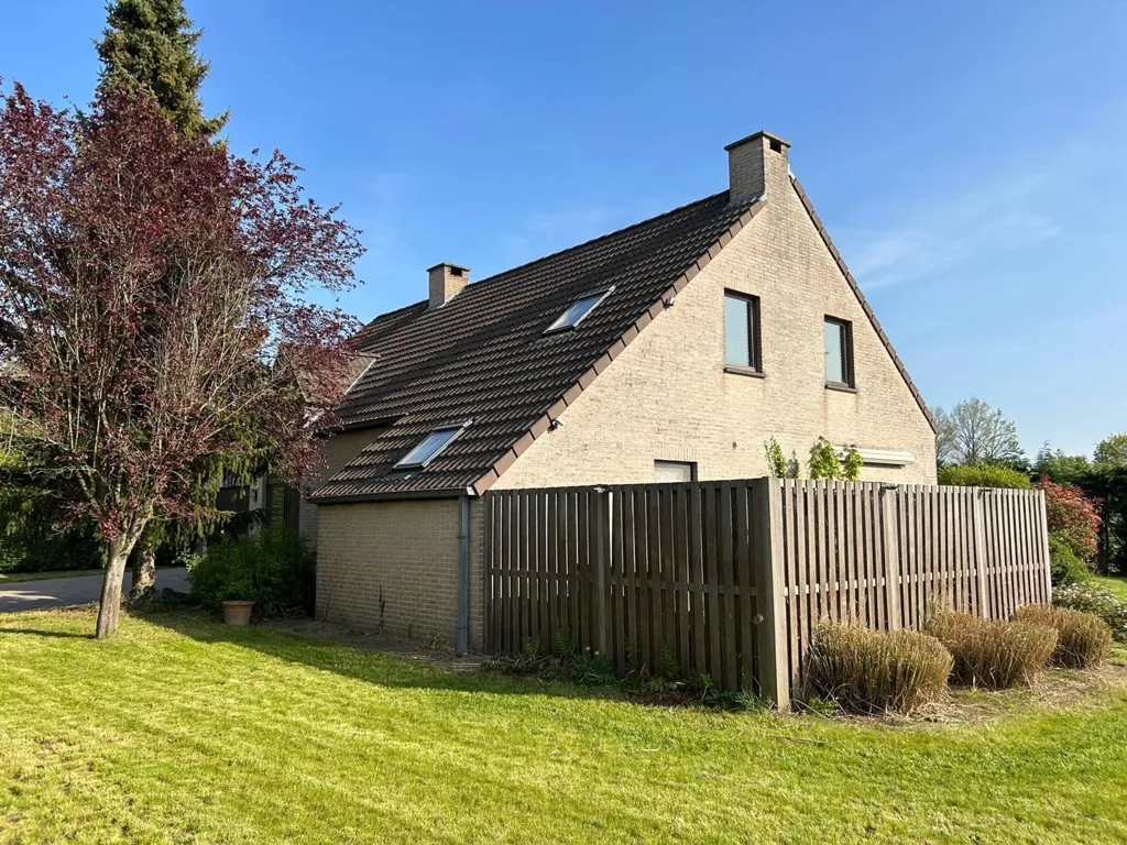 Exterior - Spacious House with Garden in Oud-Heverlee