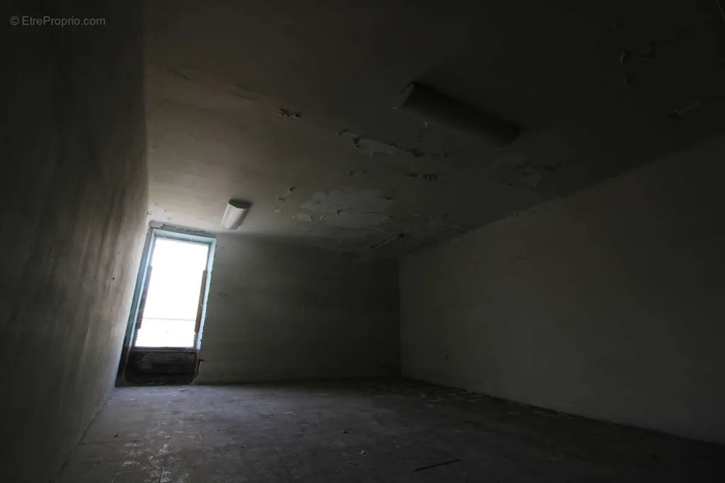 other_room