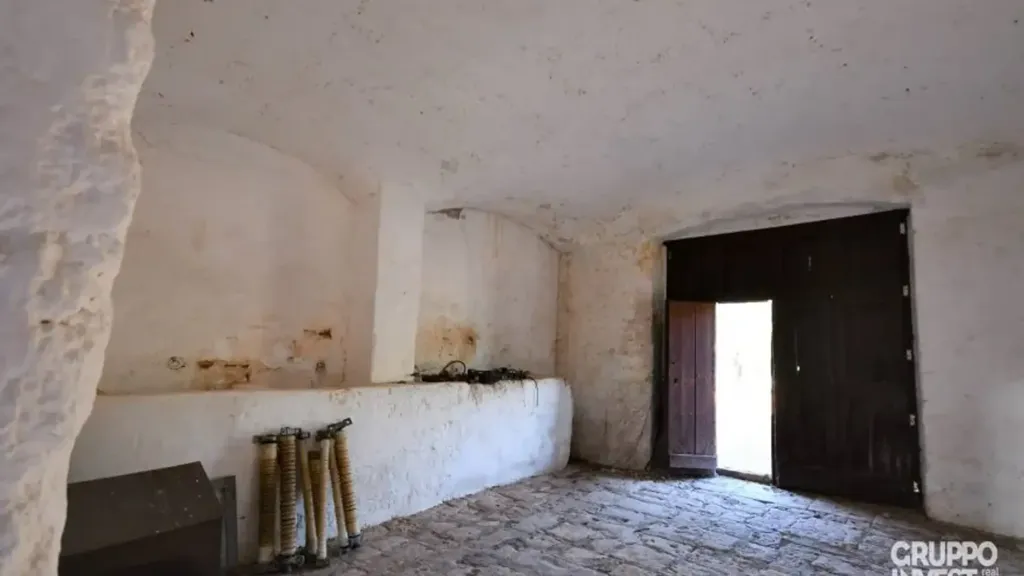 Pièces - Rustic Casali with Olive Grove in Ostuni