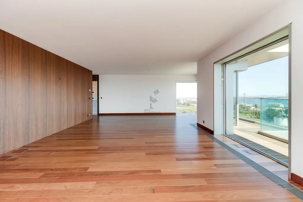 Elutuba - High Standard Flat with River View in Restelo