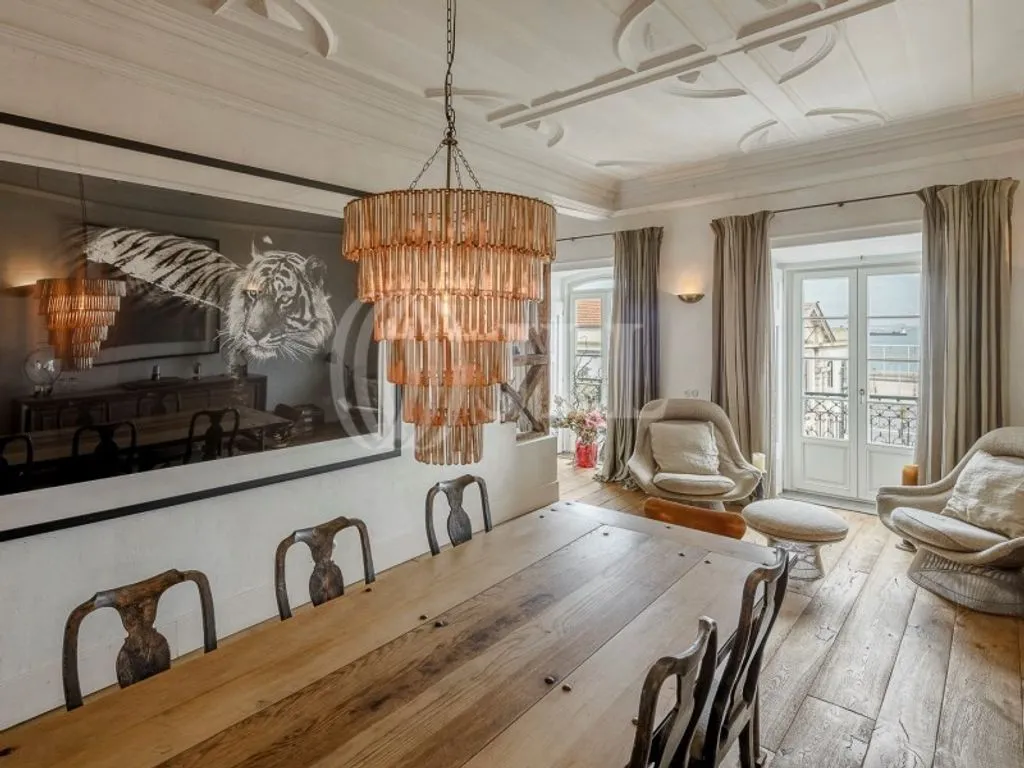Salle à manger - Luxury Duplex with River View in Alfama, Lisbon