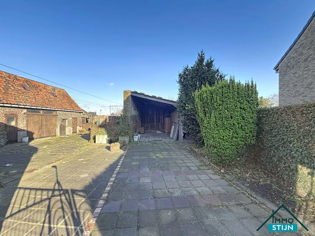 Jardin - Maison à Renover avec Terrasse à Veldegem