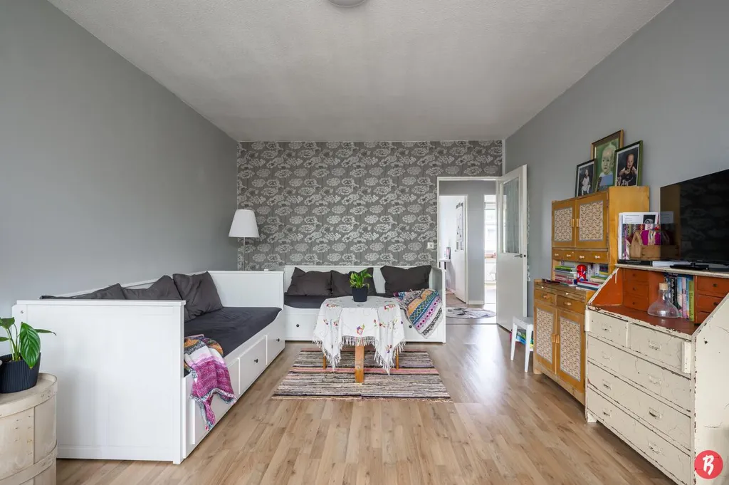 Séjour - Spacious Duplex with Balcony near Kannus Centre