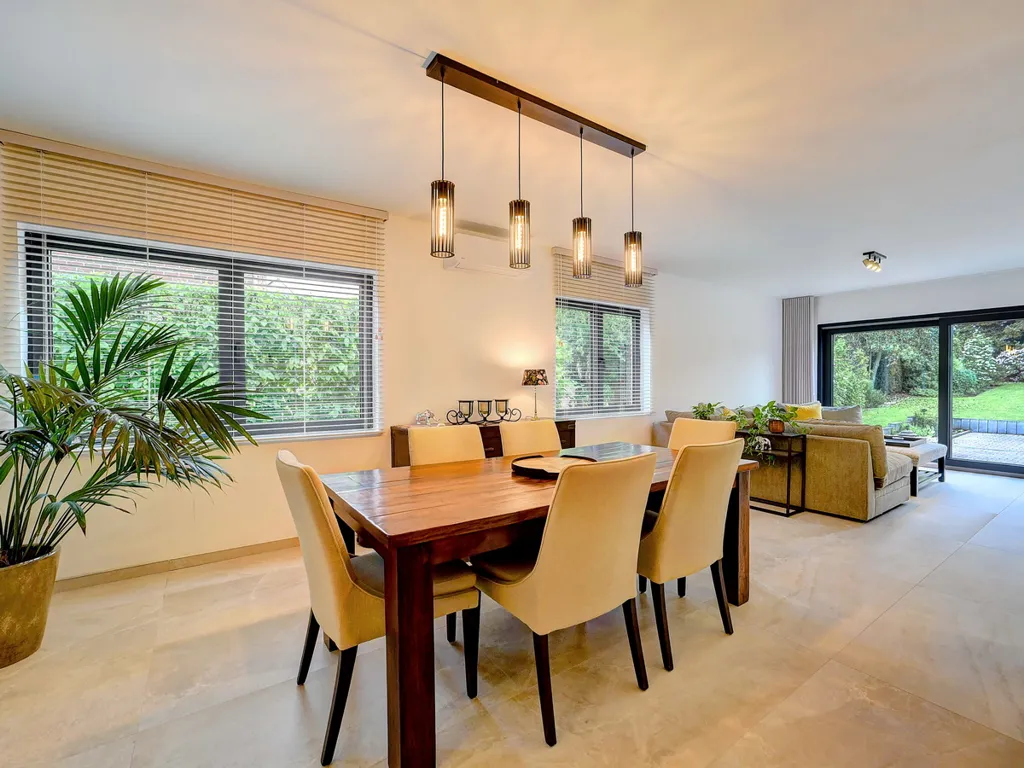Söögituba - Fully Renovated Semi-Detached House in Tervuren