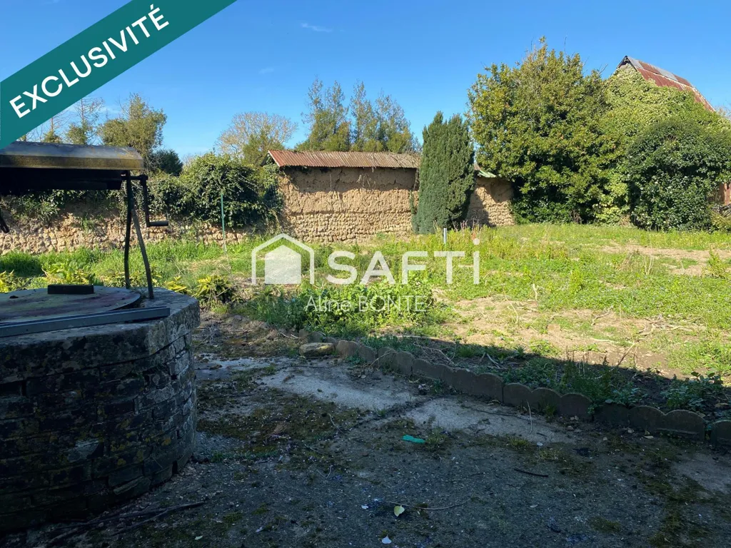 Giardino - Brick House with Outbuilding in Village Centre