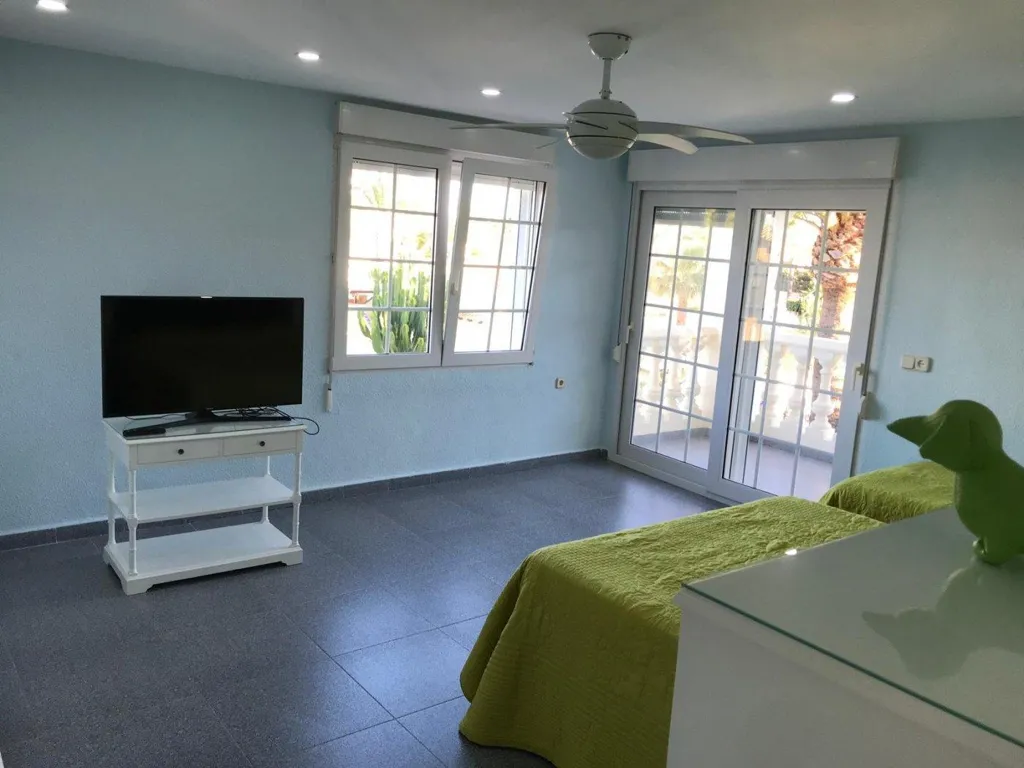 Magamistoad - Villa with Pool in Cabo Roig, Orihuela