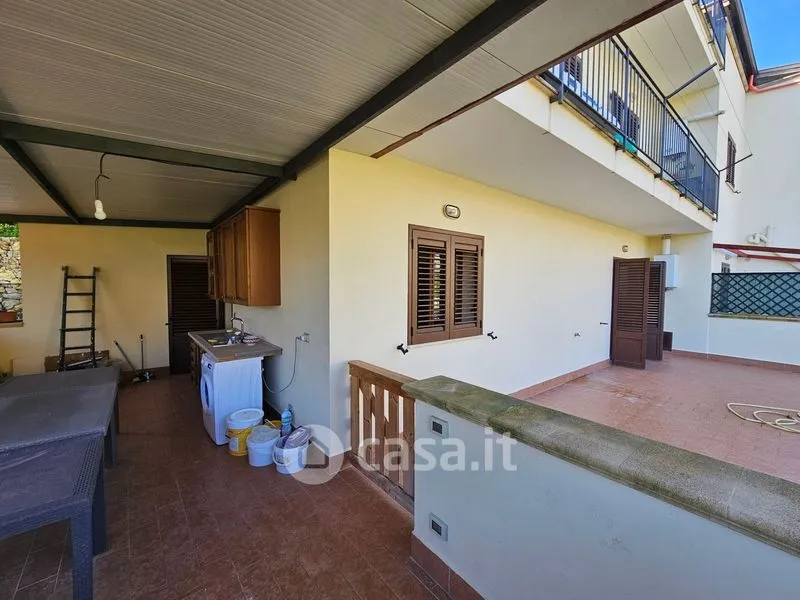 Terrasse - Rented Duplex with Terrace in Monreale