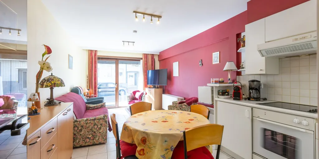 Söögituba - Apartment with Seafront Access in Middelkerke