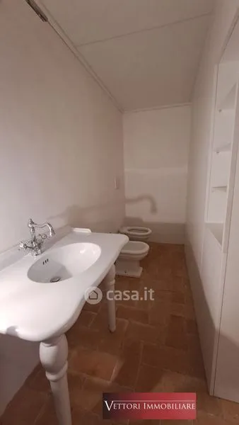 Vannitoad - Rustic-Style Apartment with Private Courtyard in Prato