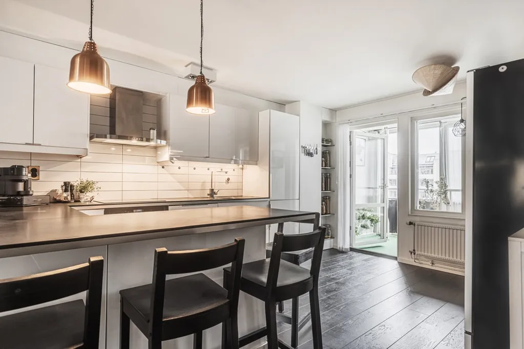Cuisine - Apartment with Two-Aspect Light on Södermalm