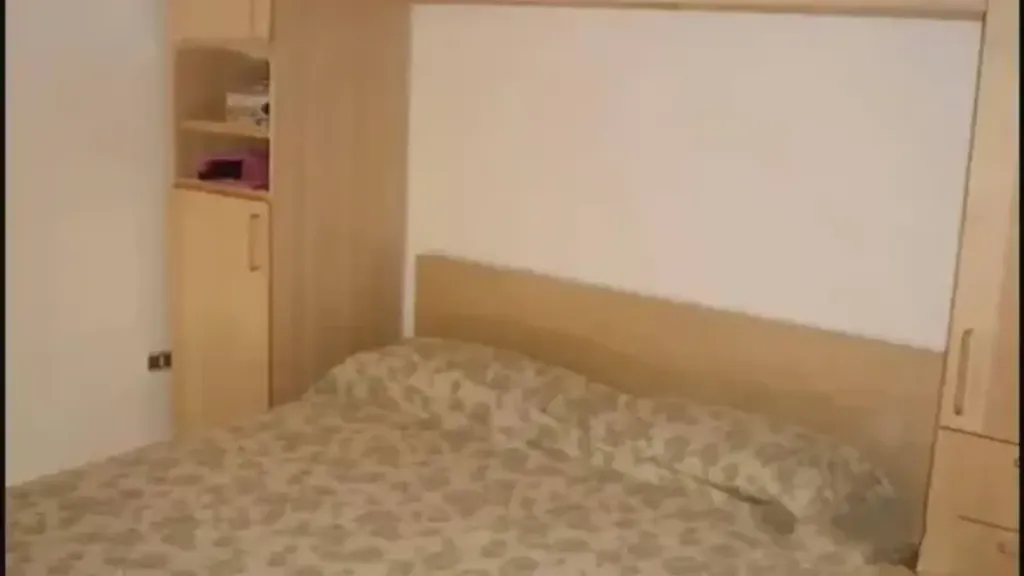 Chambres - Apartment with Garden in Diamante