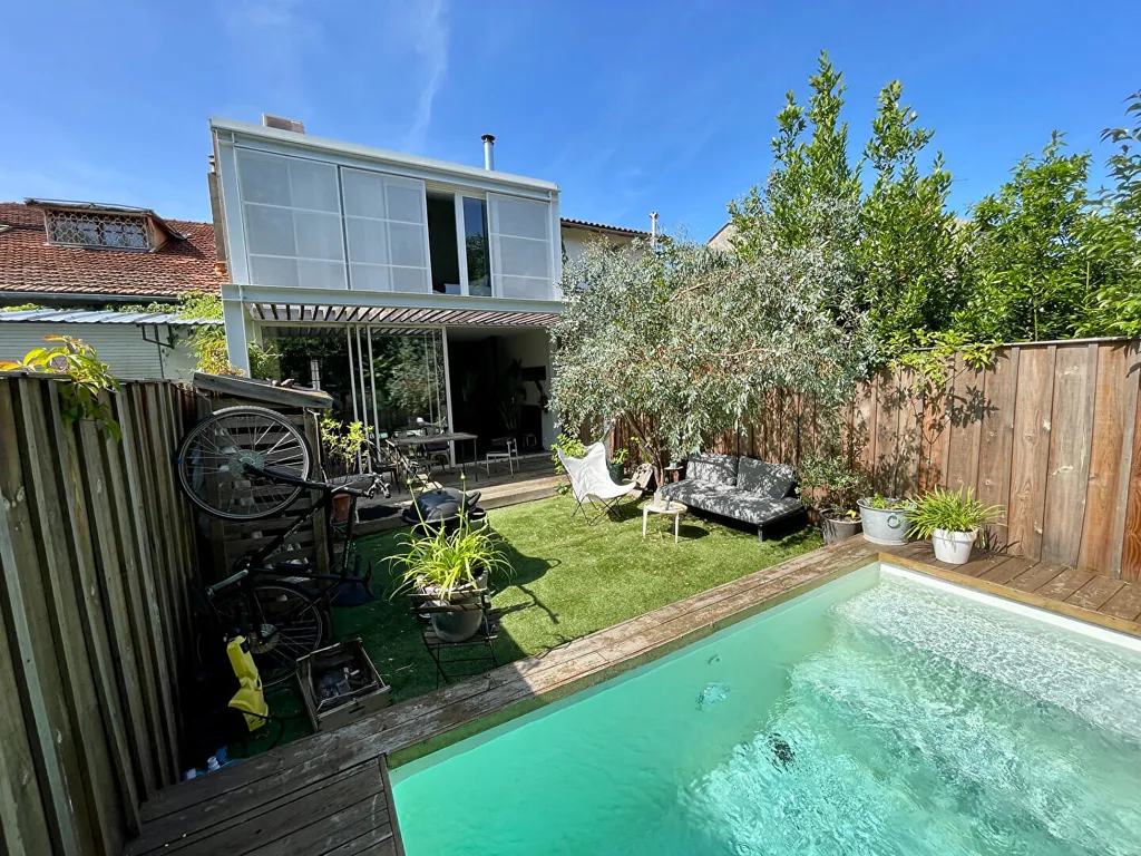 Bassein - Rustic Stone House with Pool in Bordeaux