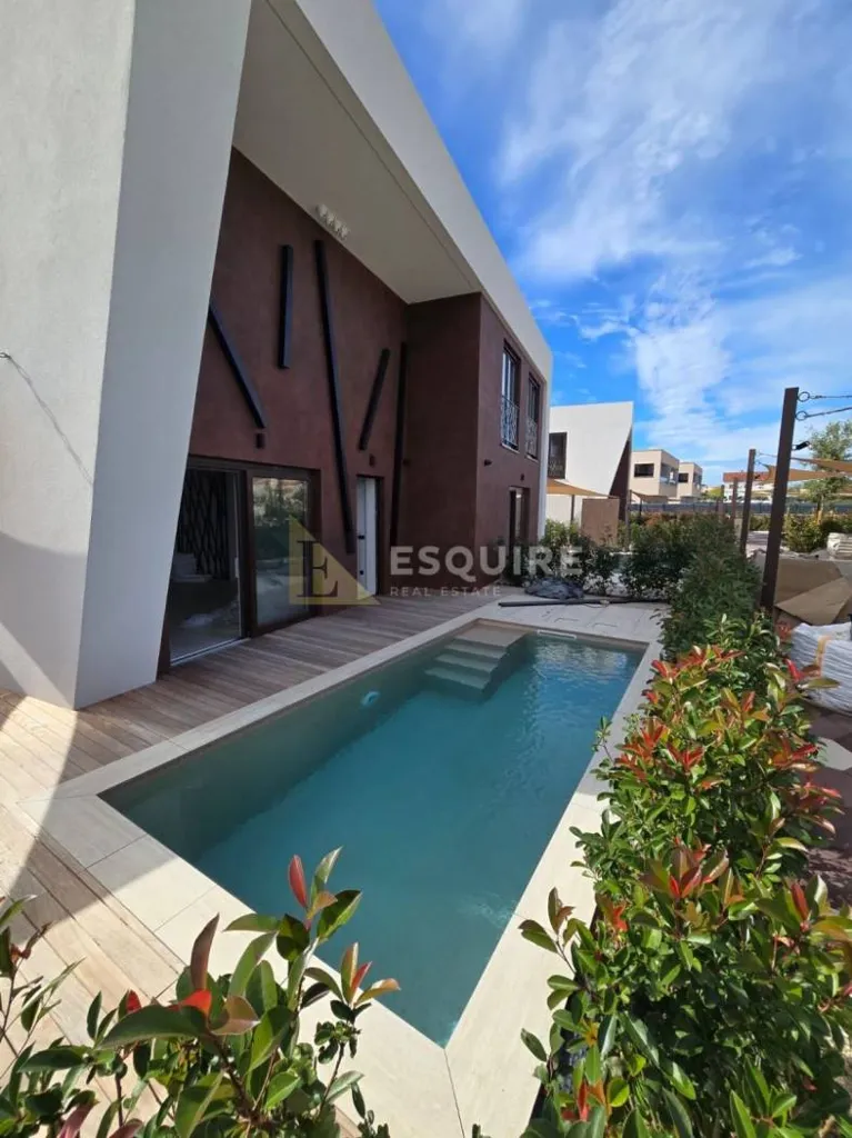 Bassein - Smart Home Villa with Private Pools in Nin