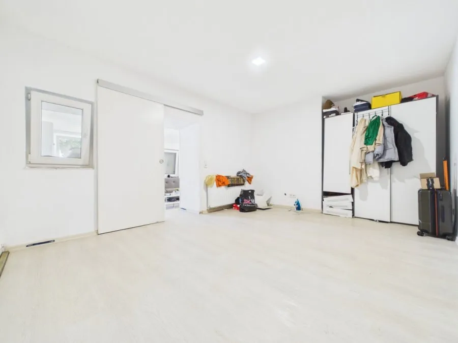Chambres - Maison 6 pièces à Quierschied